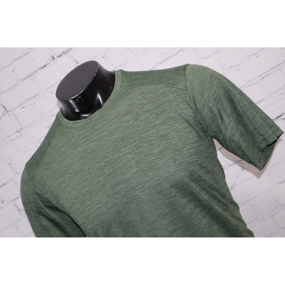 REI Co-op Shirt Mens Medium Green Space Dye Active Crew Neck Running Gym